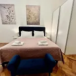 Lux Apartmans Apartmán *