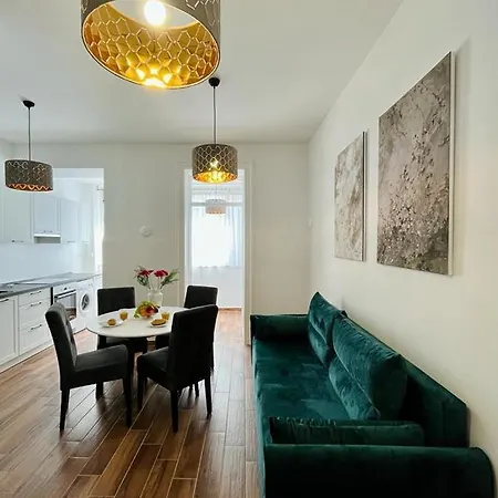 Lux Apartmans *