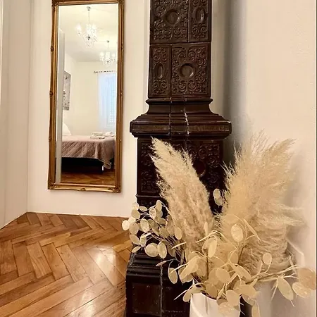 Lux Apartmans *