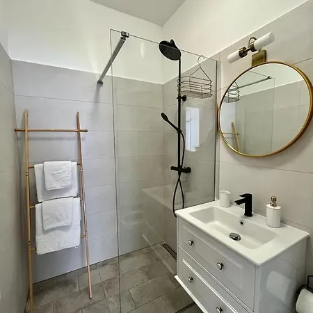 Apartment Lux Apartmans Pula