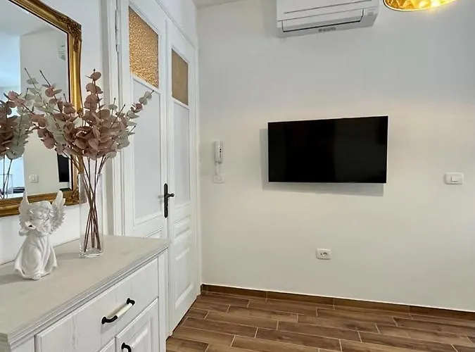 Lux Apartmans Apartament *